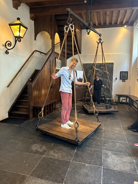 Foto 5, Heksewaag 2e foto